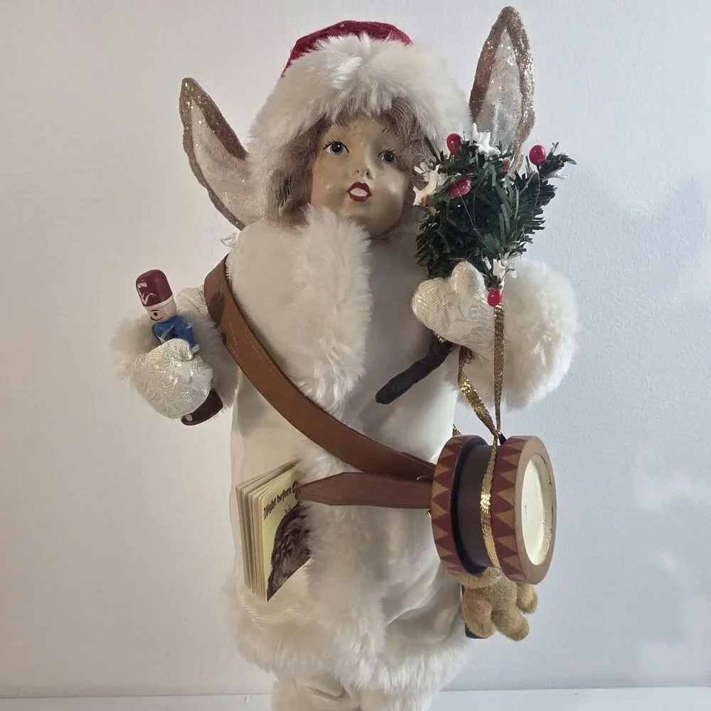 House of Hatten Judie Tasch White Christmas Angel 16.5